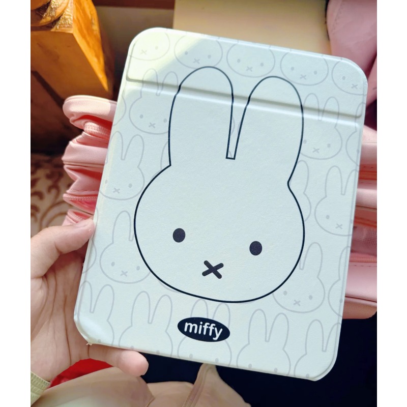 Miffy Bunny Makeup Mirror Port - Home Goods Bathroom Mirrors avaliação e preço